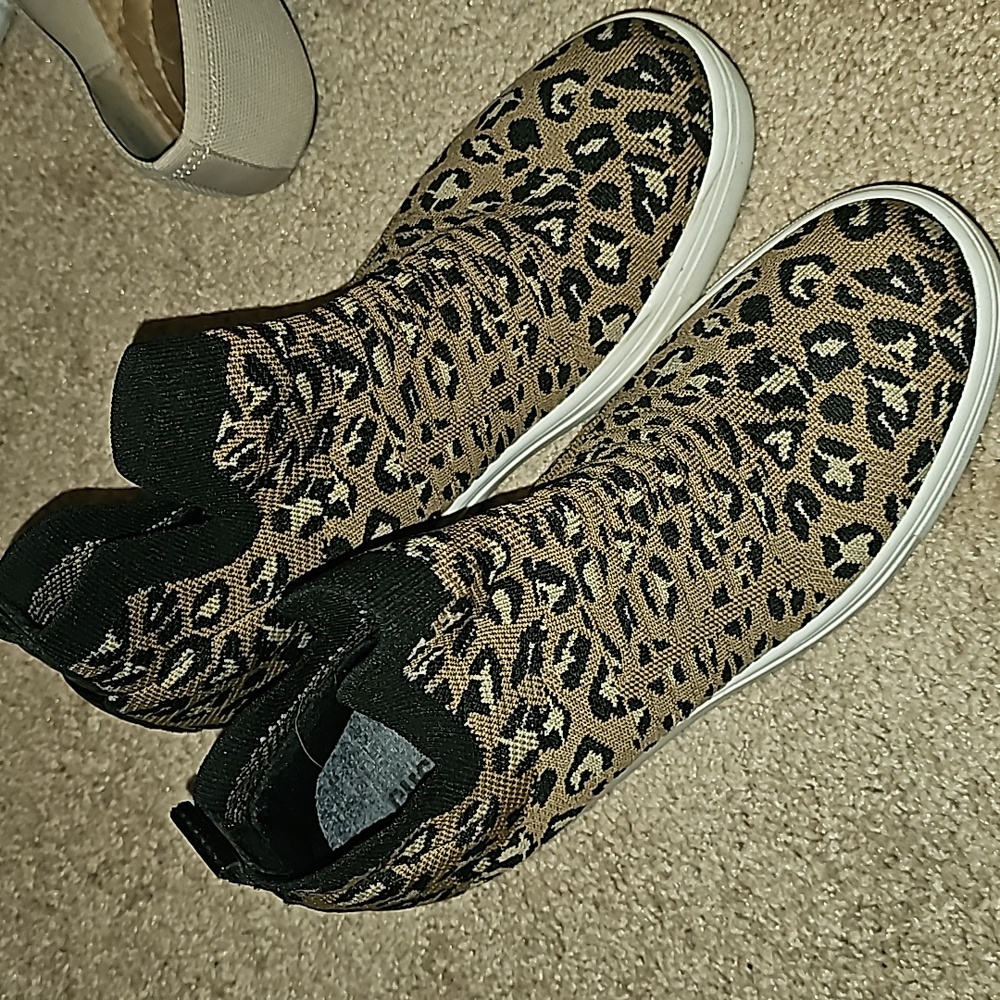 Womens Shoes